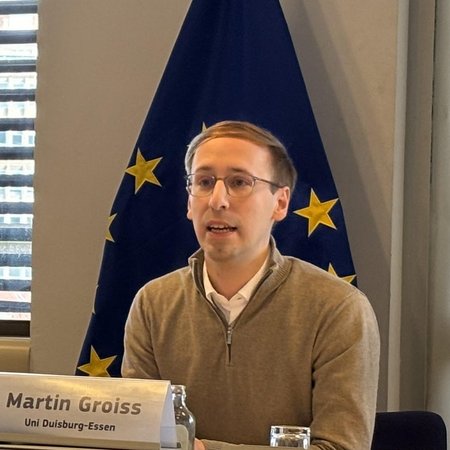 Dr. Martin Groiss