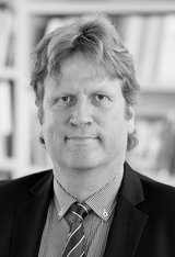 Univ.-Prof. Dr. Ansgar Belke (verstorben) Univ.-Prof. Dr. Ansgar Belke (verstorben)